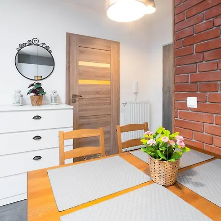 Apartmán Everysky - Nad Lomnica 1e-2b