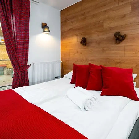 Everysky - Nad Lomnica 1e-2b Apartment