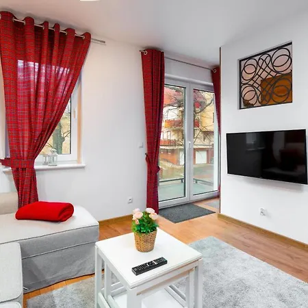 Everysky - Nad Lomnica 1e-2b Apartment *