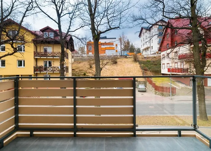 Everysky - Nad Lomnica 1e-2b * קרפאז'